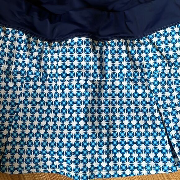 LAND’S END SWIM SKORT SIZE 14 - Picture 2 of 4